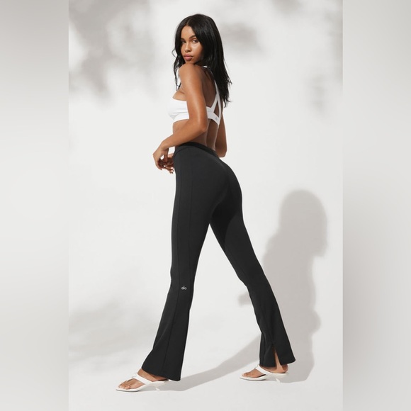 High-Waist Zip It Flare Legging - Picture 1 of 5